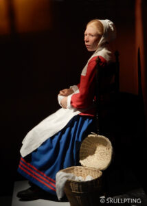 The exhibition in museum Flehite, the cap broach is partly hidden by the cap.